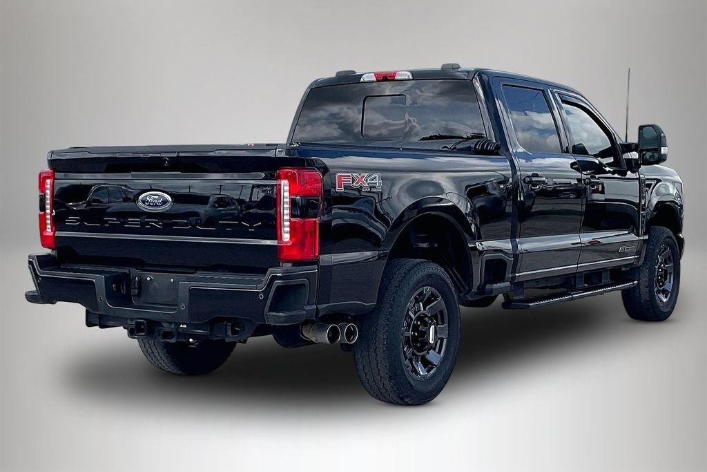 Used 2024 Ford Super Duty F-250 Lariat 4D Crew Cab