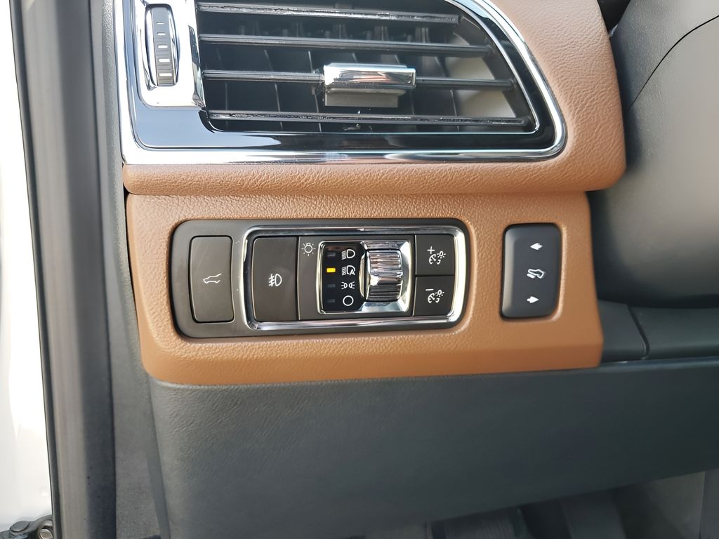 Used Car 2023 Lincoln Navigator  L Reserve For Sale Under $60,000 In Austin, Texas