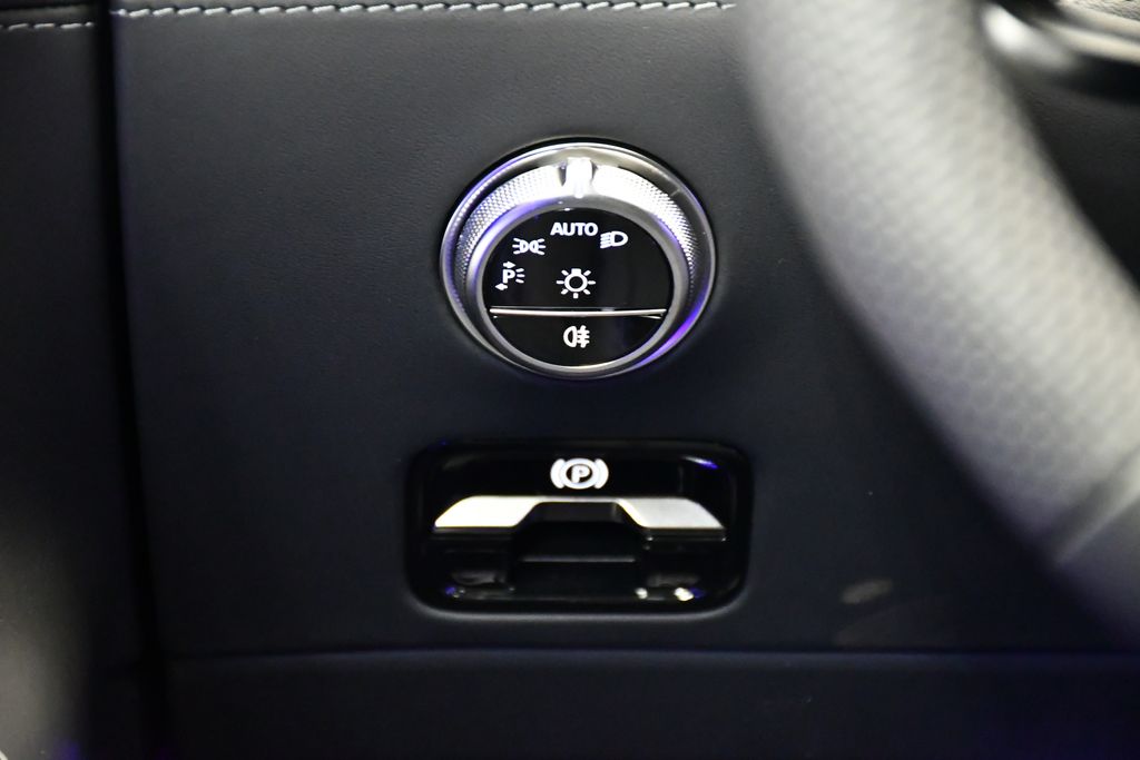 Thumbnail: 2026 Mercedes-Benz AMG GT - 20