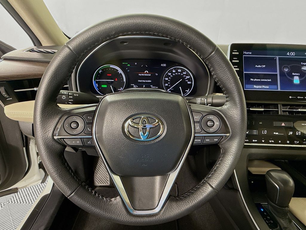 Thumbnail: 2021 Toyota Avalon - 11