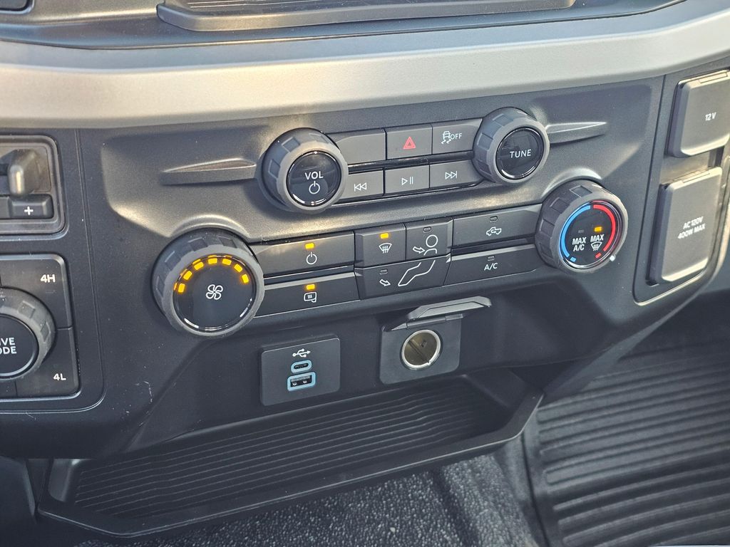 New 2025 White Ford XL image 29