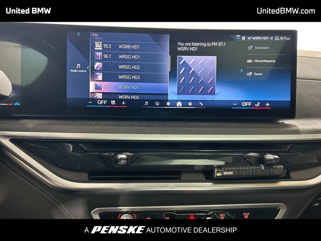 Thumbnail: 2024 BMW X7 - 16