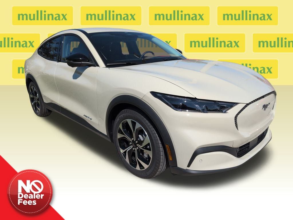 2025 Ford Mustang Mach-E Select RWD's photo