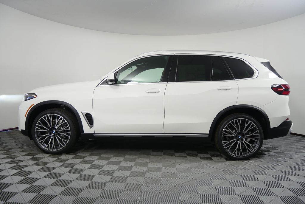 Thumbnail: 2026 BMW X5 - 6