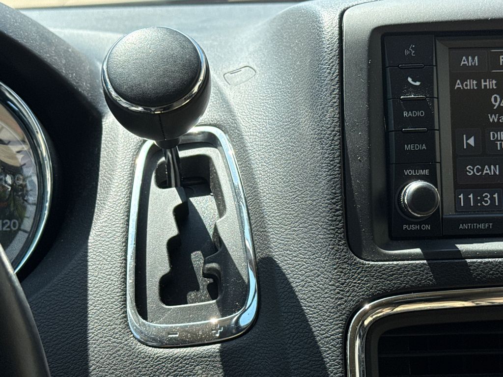 Used 2015 Dodge Grand Caravan Van