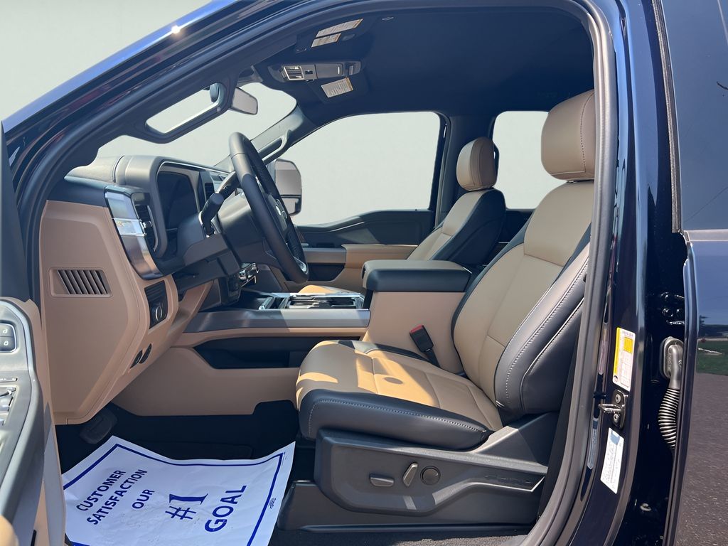 2025 Ford F-350SD