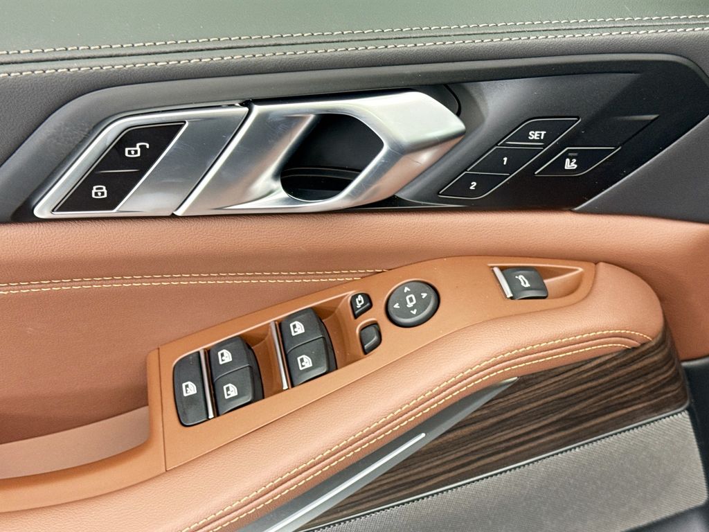 Thumbnail: 2026 BMW X5 - 22