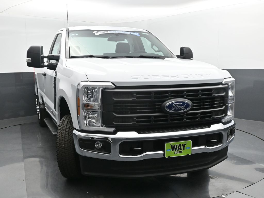 2026 Ford F-250 XL photo 8
