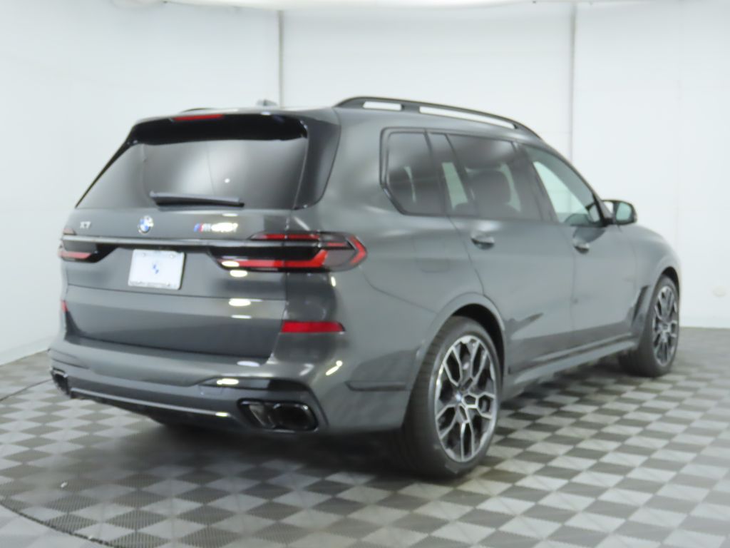 2025 BMW X7 M60i 5