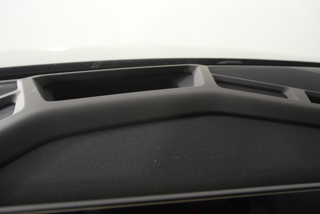 Thumbnail: 2026 BMW XM - 22