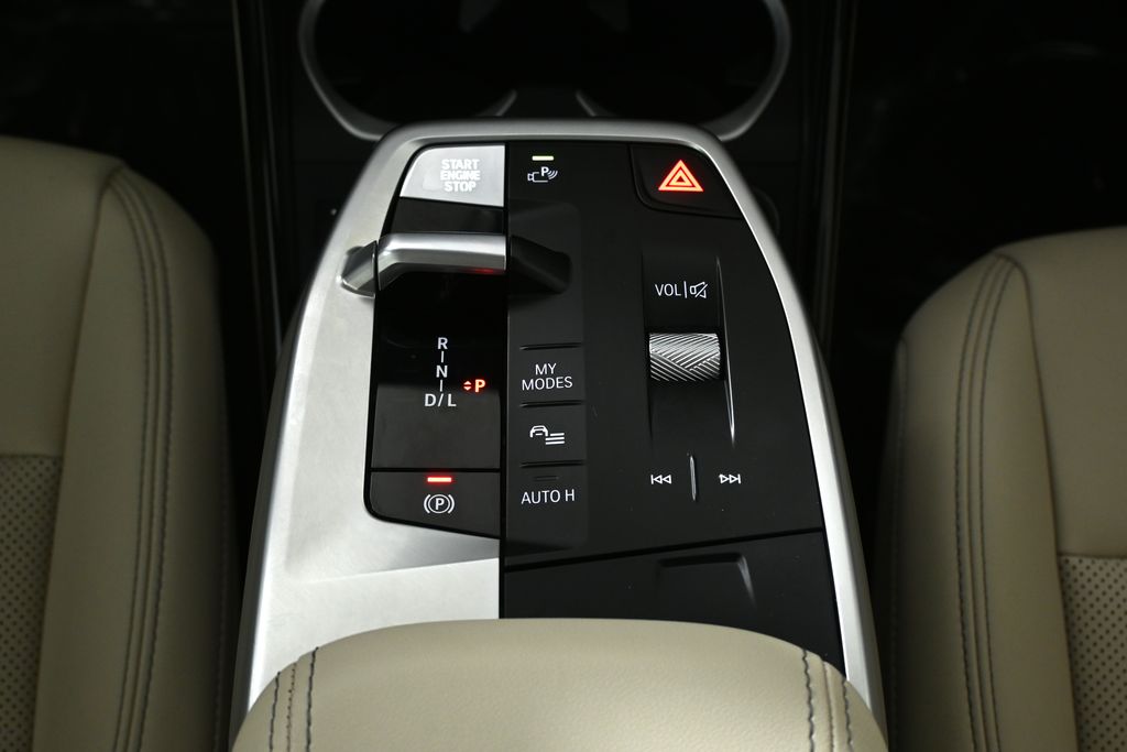 Thumbnail: 2024 BMW X1 - 23