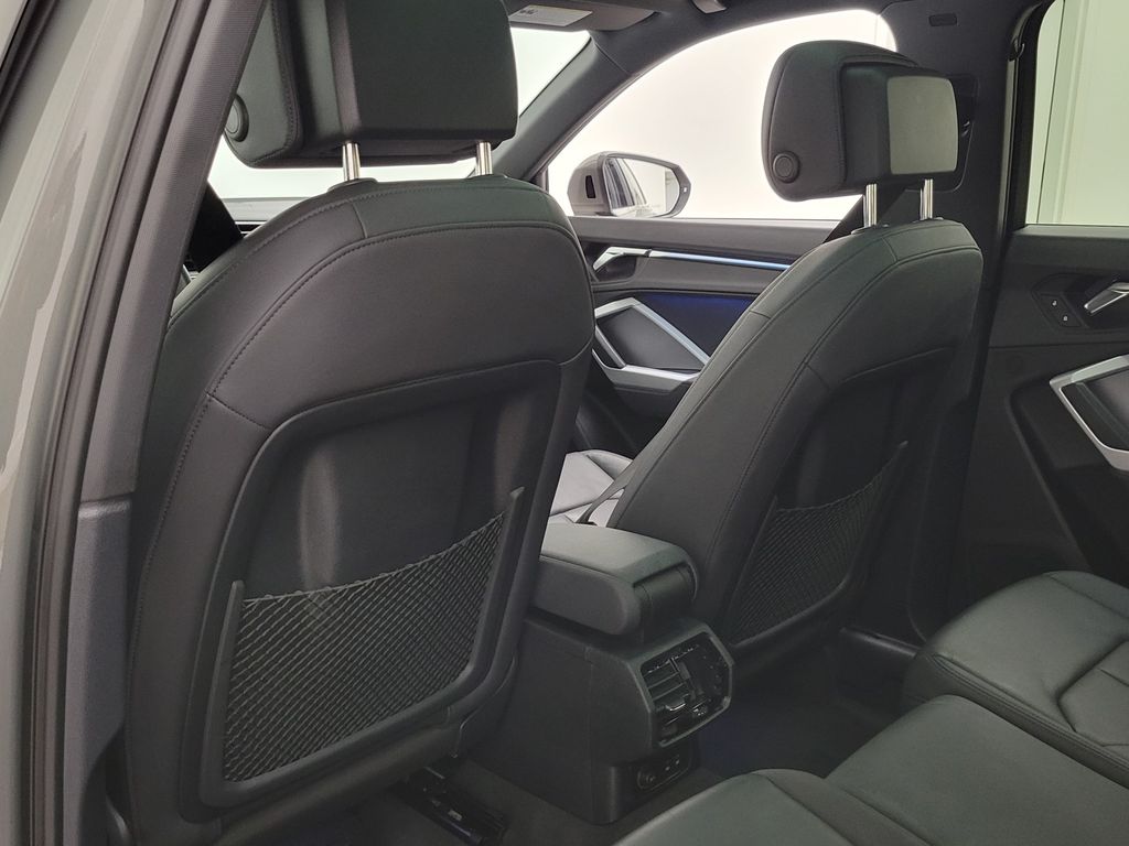 Thumbnail: 2023 Audi Q3 - 22