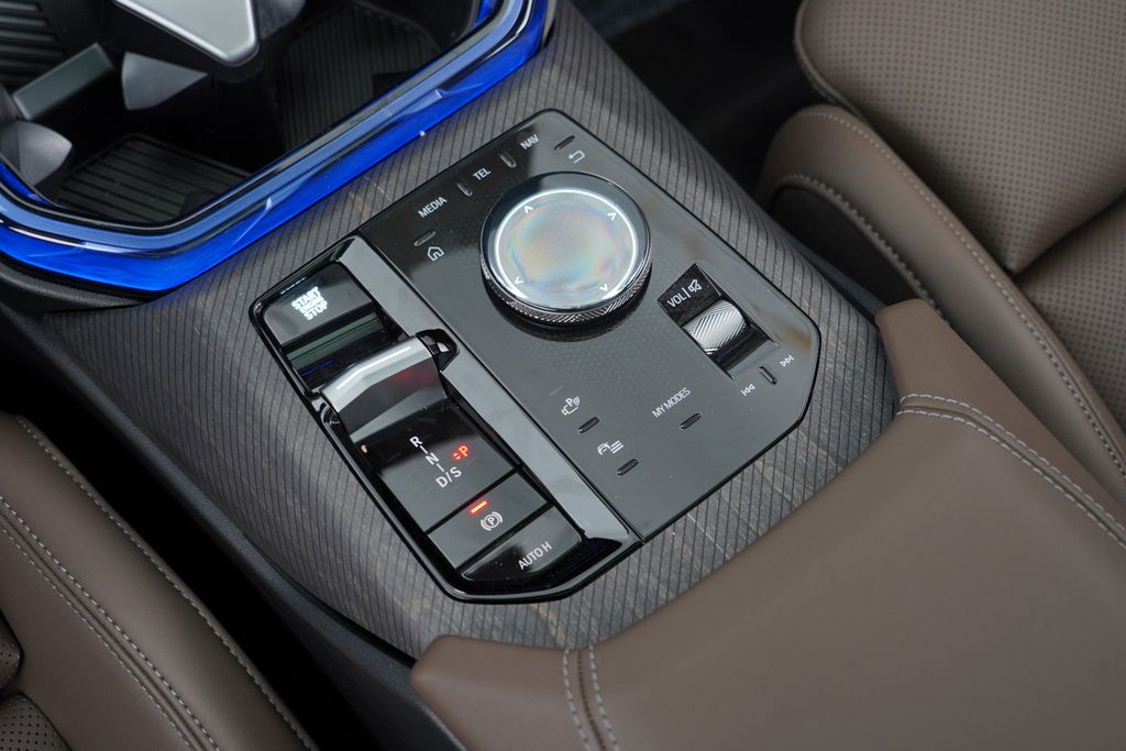 Thumbnail: 2026 BMW X3 - 18