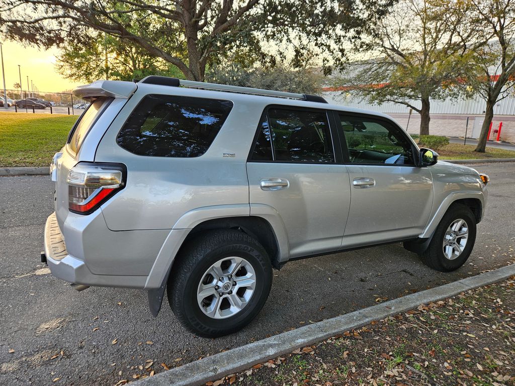 2023 Toyota 4Runner SR5 5