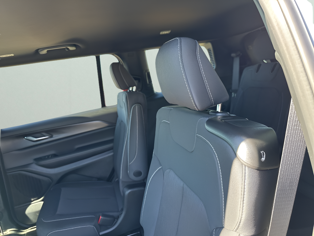 New Car 2025 Jeep Grand Cherokee L  For Sale Under $50,000 In Austin, Texas