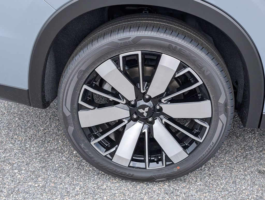 New 2026 Mitsubishi Outlander SUV