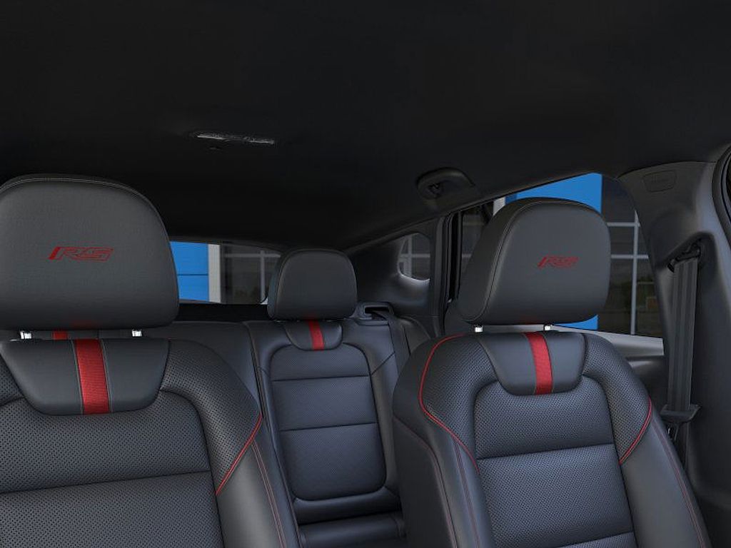 2026 Chevrolet Trax 2RS White at Klick Lewis Buick Chevrolet