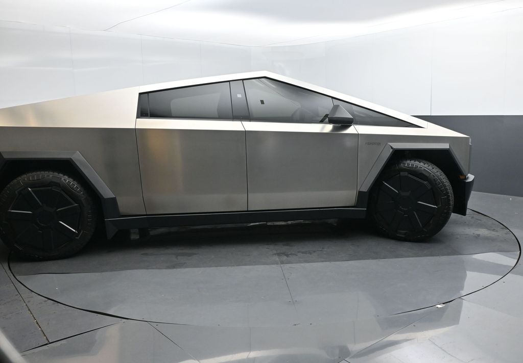 2024 Tesla Cybertruck All-Wheel Drive