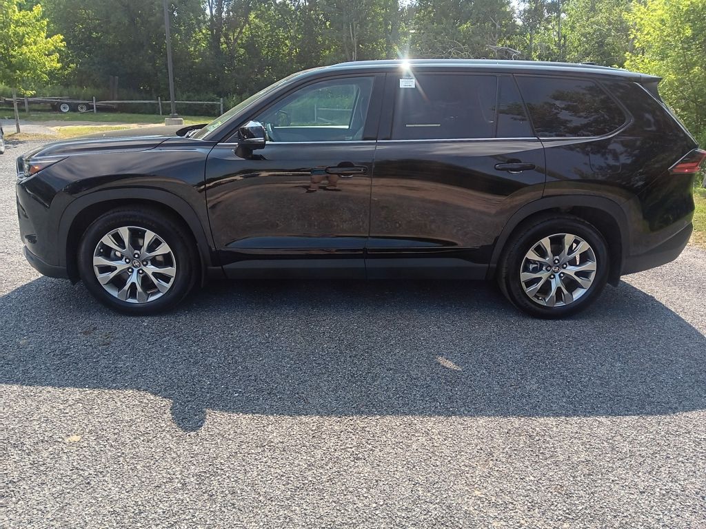 Used 2025 Toyota Grand Highlander SUV