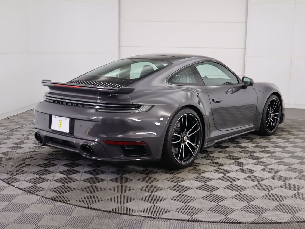 2022 Porsche 911 Turbo 5