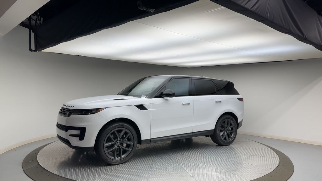 Thumbnail: 2024 Land Rover Range Rover Sport - 4