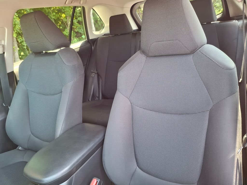Used 2019 Toyota RAV4 SUV