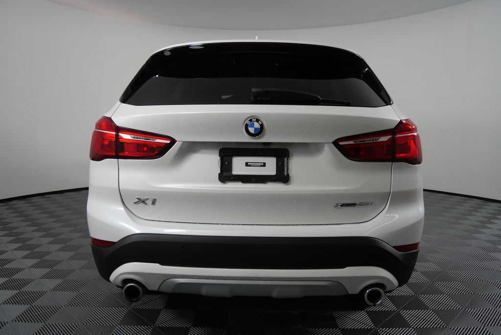 2021 BMW X1 xDrive28i 4