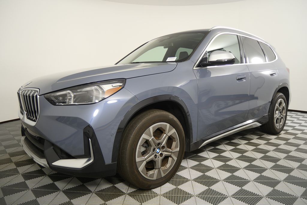 Thumbnail: 2023 BMW X1 - 7
