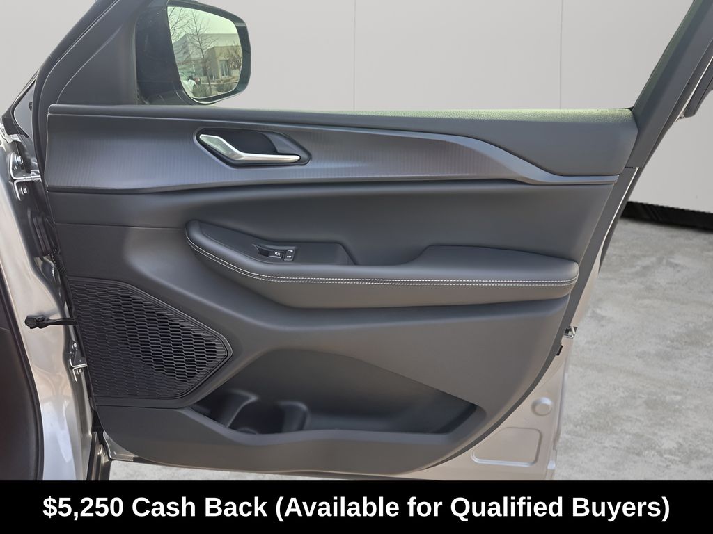 New Car 2025 Jeep Grand Cherokee  For Sale Under $40,000 In Austin, Texas