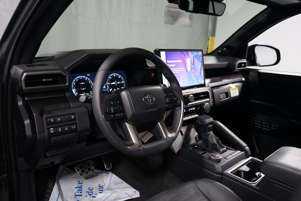 Thumbnail: 2025 Toyota 4Runner - 12
