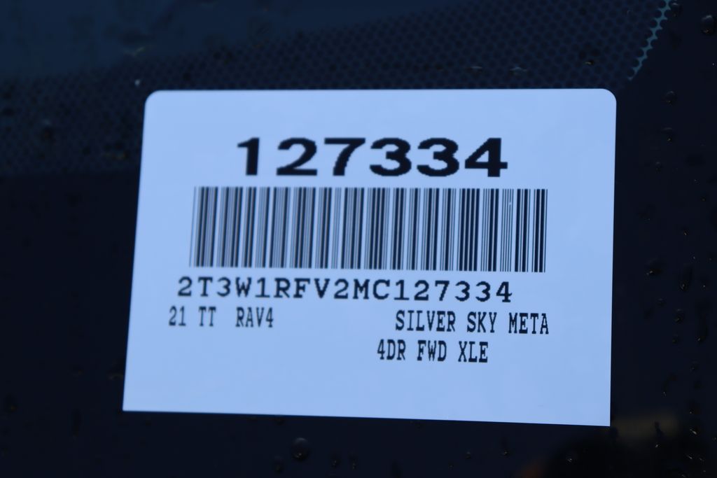 Thumbnail: 2021 Toyota RAV4 - 6