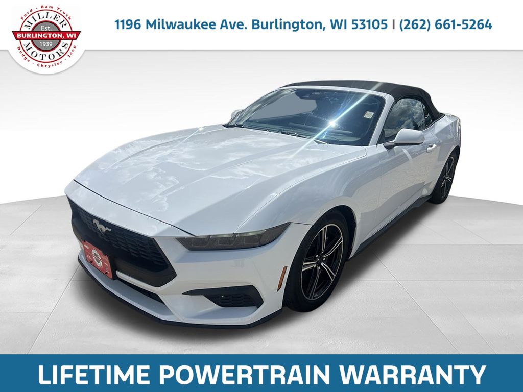 Oxford White 2025 Ford Mustang Convertible Rear-Wheel Drive Automatic