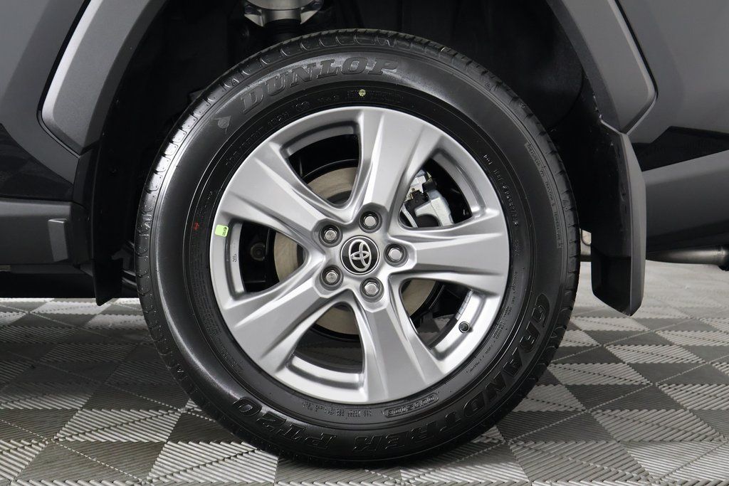 Thumbnail: 2025 Toyota RAV4 - 10