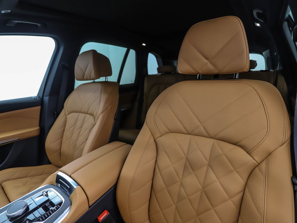 2026 BMW X5 xDrive50e 12