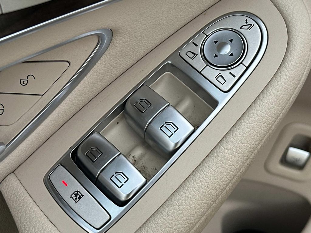 Thumbnail: 2019 Mercedes-Benz GLC - 31