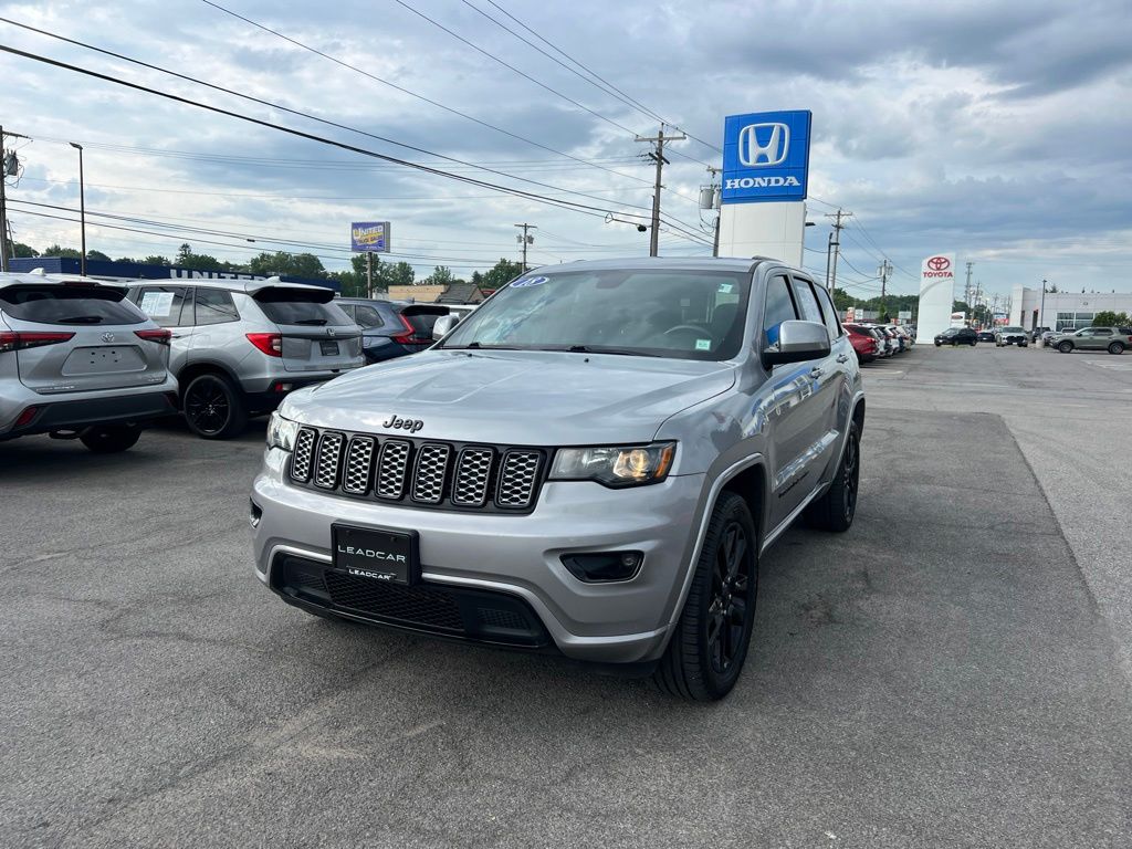Billet Silver Metallic Clearcoat 2018 Jeep Grand Cherokee SUV / Crossover Four-Wheel Drive 8-Speed Automatic