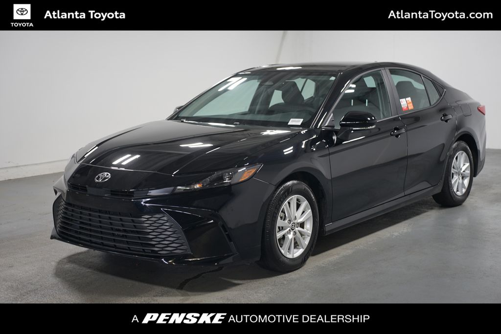 2025 Toyota Camry LE Hero Image