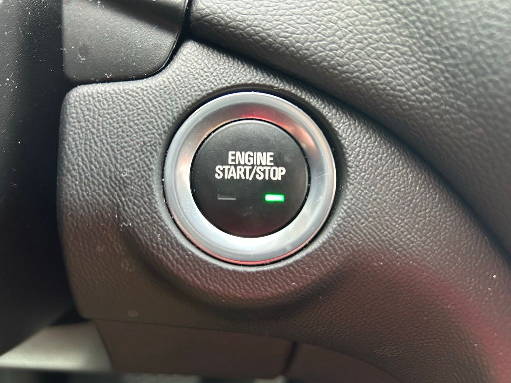 Thumbnail: 2022 Chevrolet Equinox - 28
