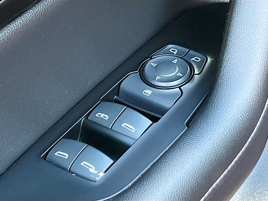 2024 Chevrolet Blazer Premier - Photo 18