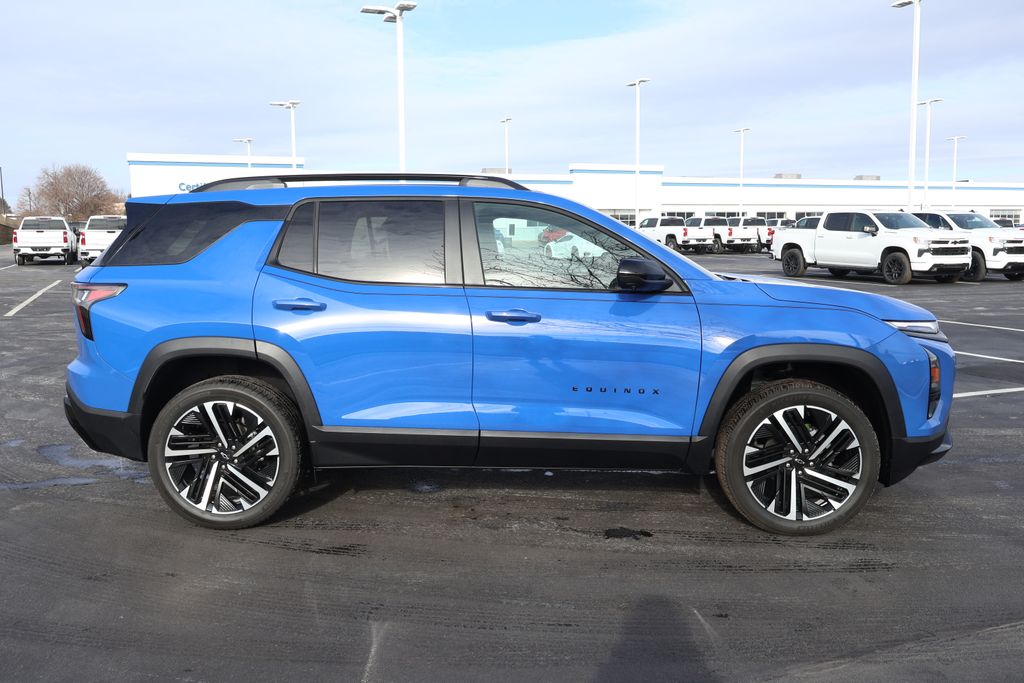 Thumbnail: 2026 Chevrolet Equinox - 9