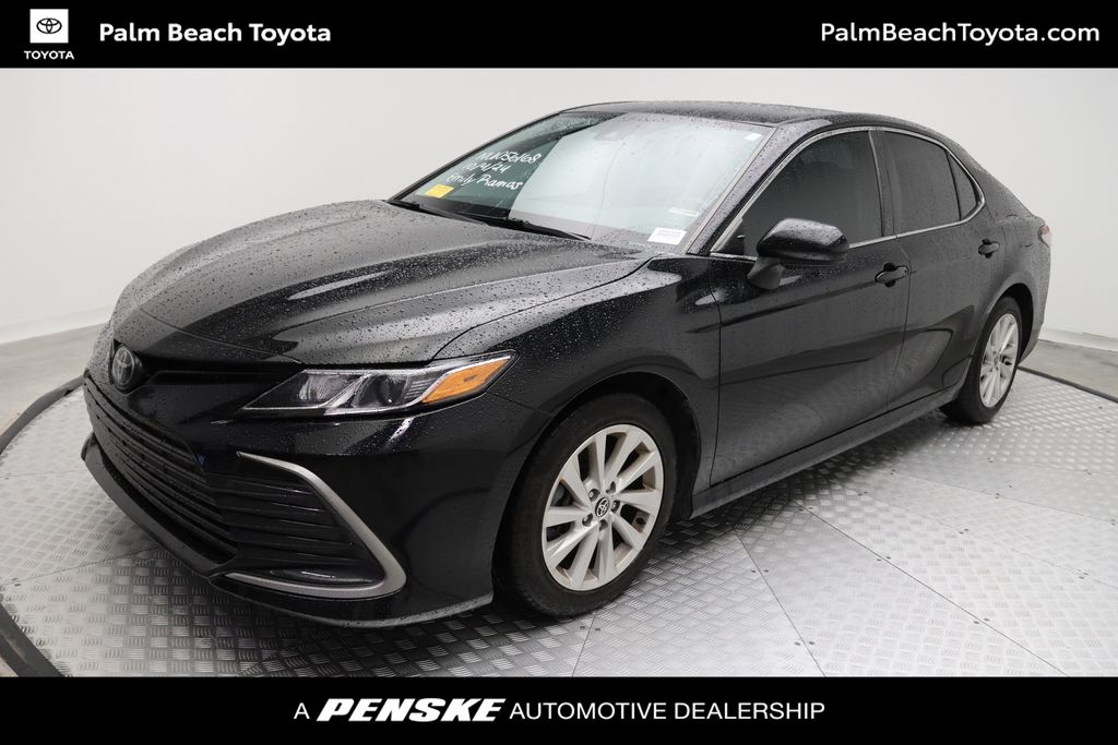 2022 Toyota Camry LE -
                West Palm Beach, FL