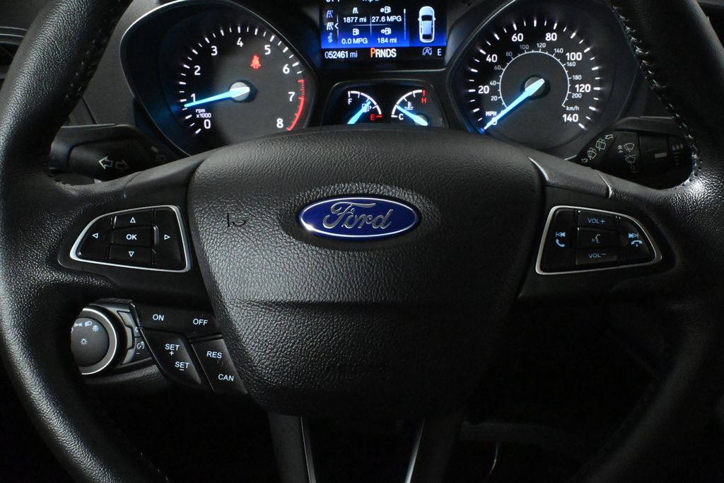 Thumbnail: 2019 Ford Escape - 18