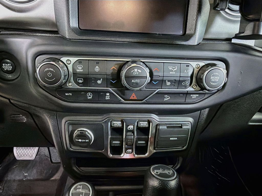 Used 2019 Jeep Wrangler SUV