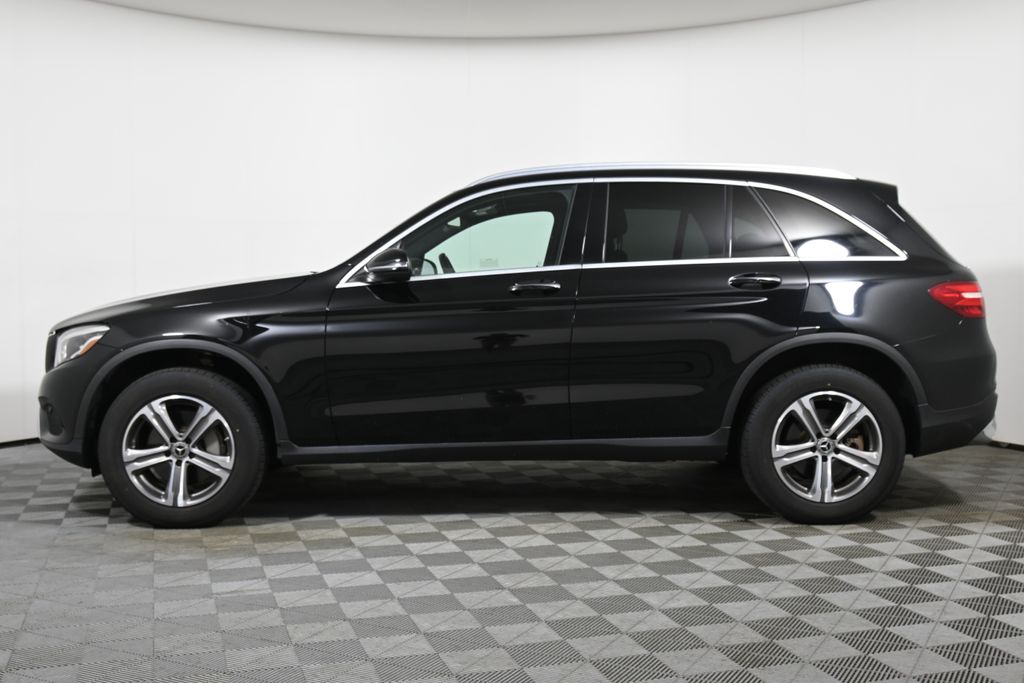 Thumbnail: 2019 Mercedes-Benz GLC - 2