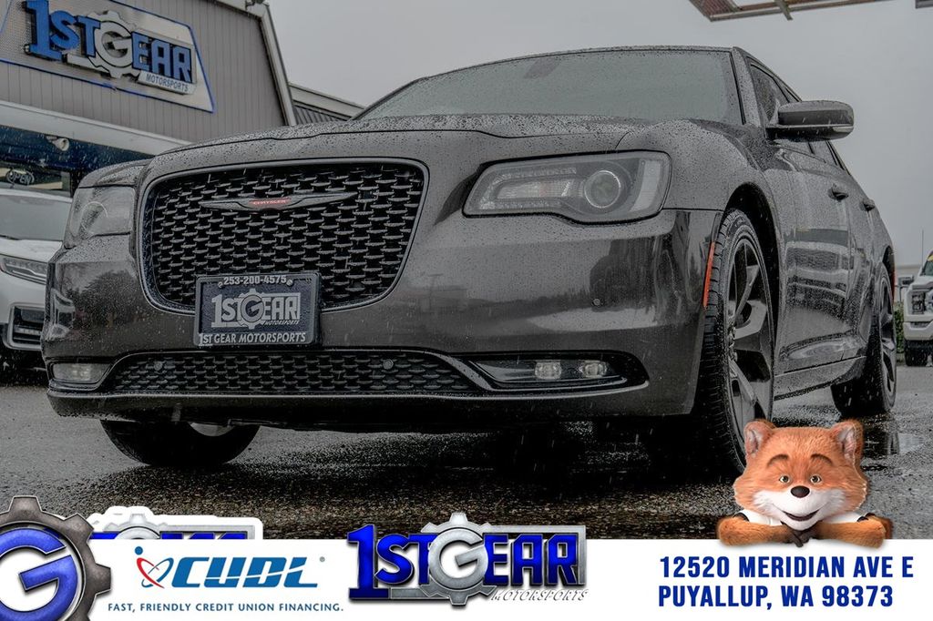 Gray (Granite Crystal Metallic Clearcoat) 2022 Chrysler 300 S V6 RWD Sedan Rear-Wheel Drive 8-Speed Automatic