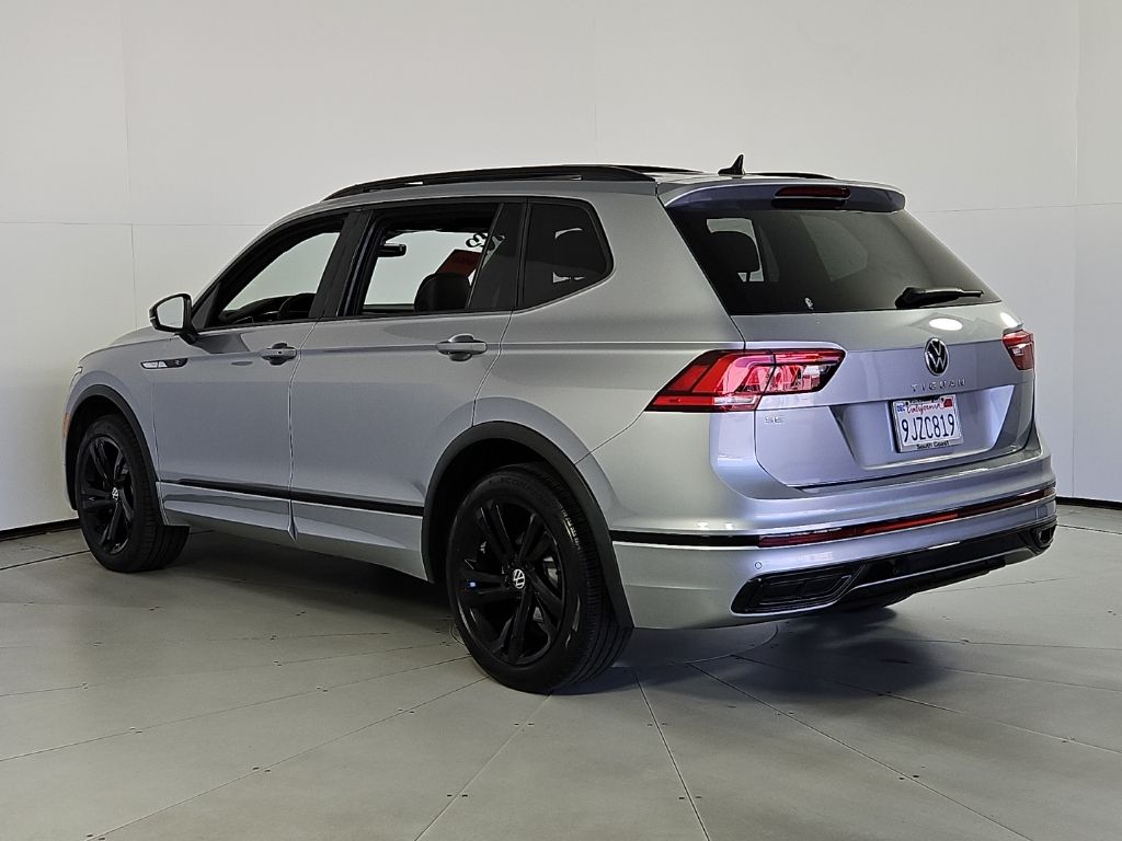 Thumbnail: 2023 Volkswagen Tiguan - 9