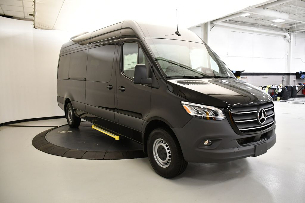 Thumbnail: 2026 Mercedes-Benz Sprinter - 2