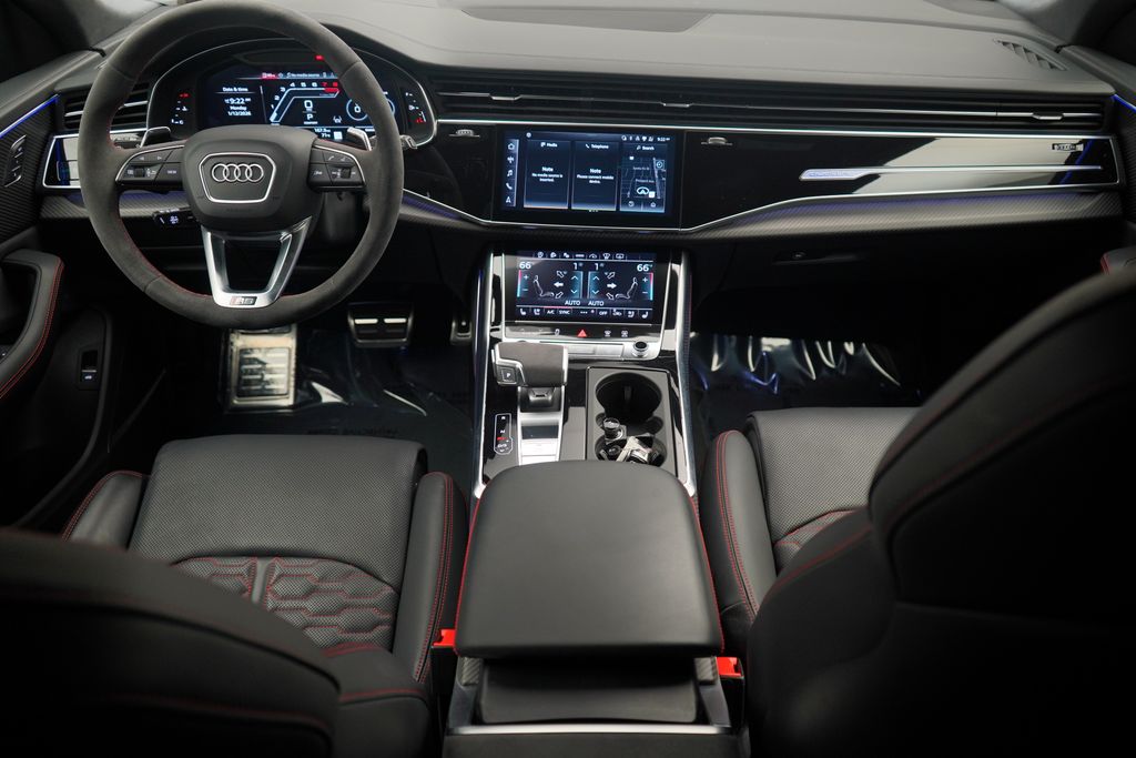 Thumbnail: 2024 Audi RS Q8 - 8