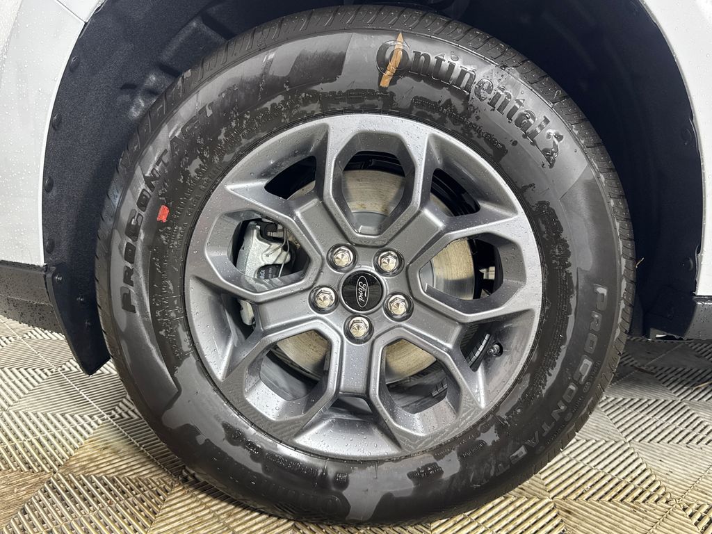 New 2026 White Ford XLT image 15