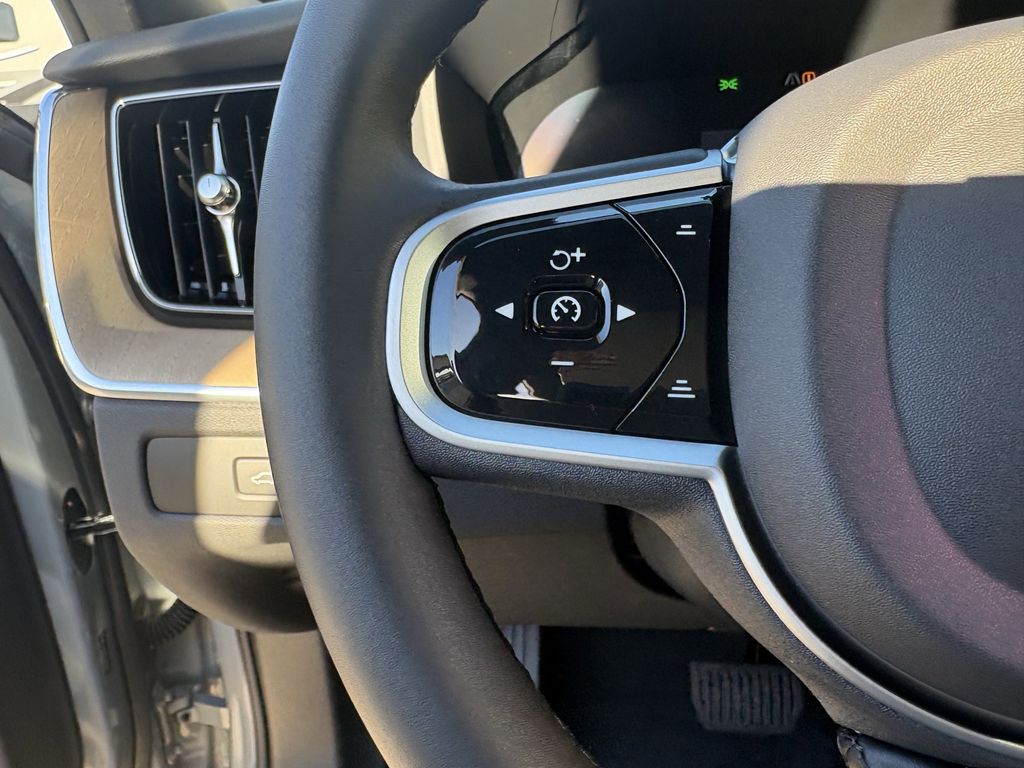 New 2026 Vapour Gray Volvo B5 Plus image 16